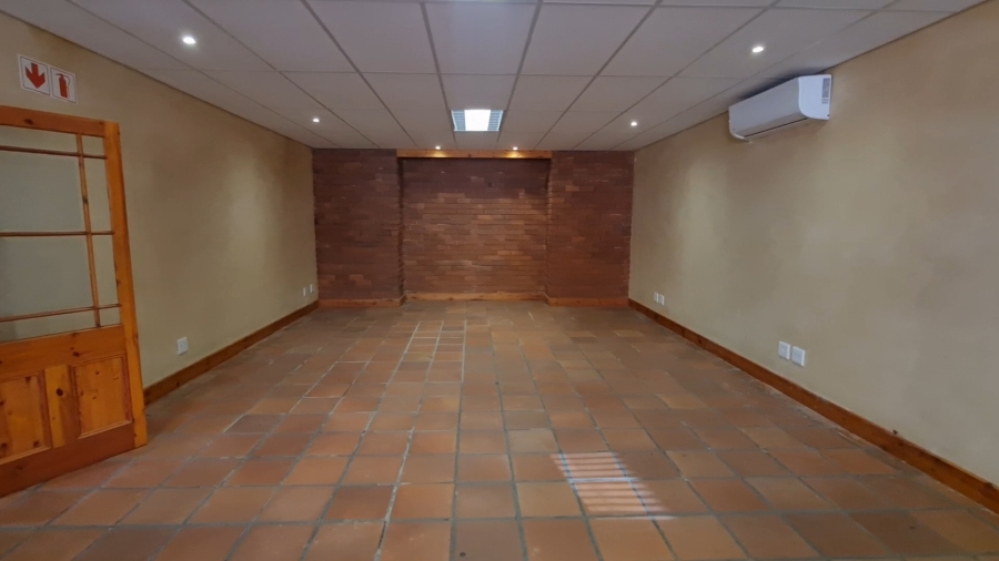 To Let commercial Property for Rent in Mowbray Western Cape